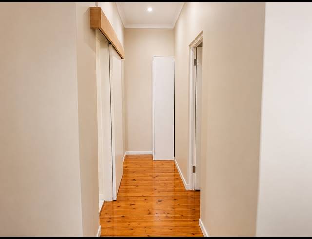1.5 BEDROOM APARTMENT FOR SALE IN GLENWOOD